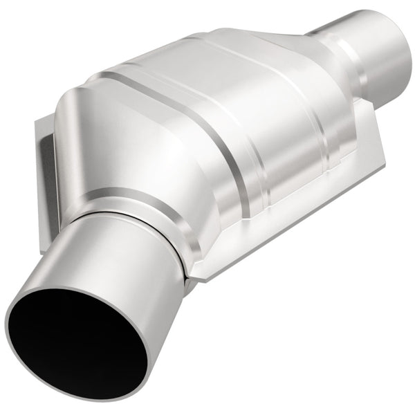 MagnaFlow Conv Universal 2.50 Angled Inlet Rear CA