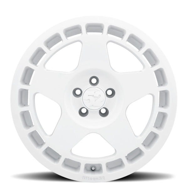 fifteen52 Turbomac 18x8.5 5x112 45mm ET 66.56mm Center Bore Rally White Wheel