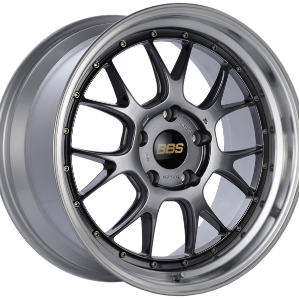 BBS LM-R 19x9.5 5x130 ET40 CB71.6 Diamond Black Center Diamond Cut Lip Wheel